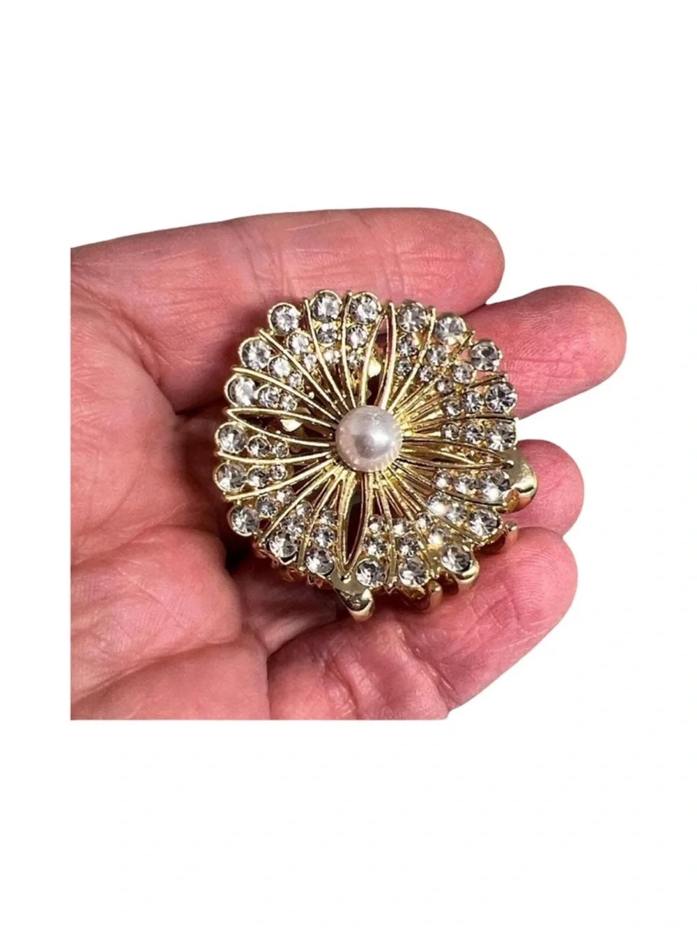 N/A elegant gold